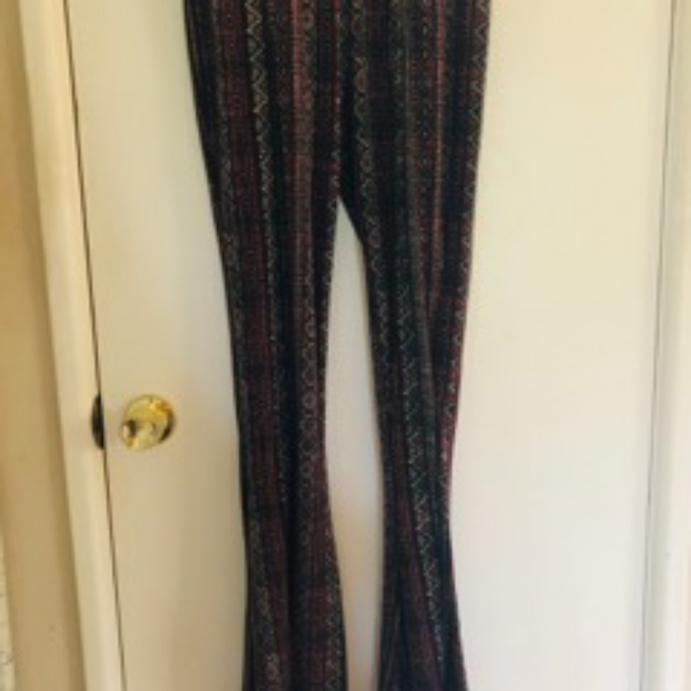 LA hearts pants
